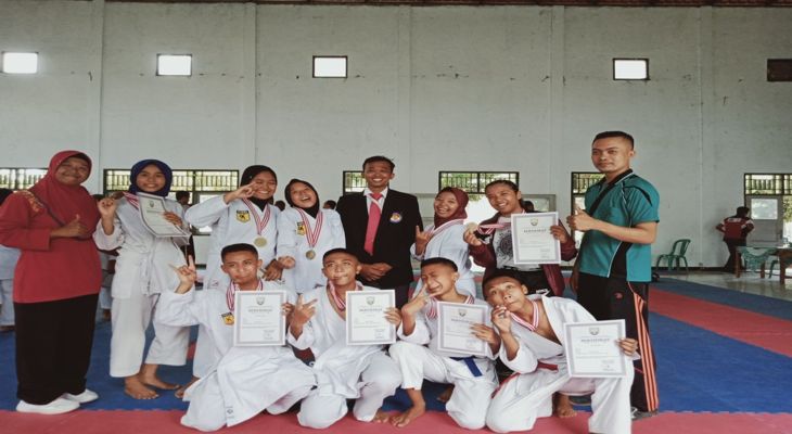 Team karate SMK N 1 Sedan 